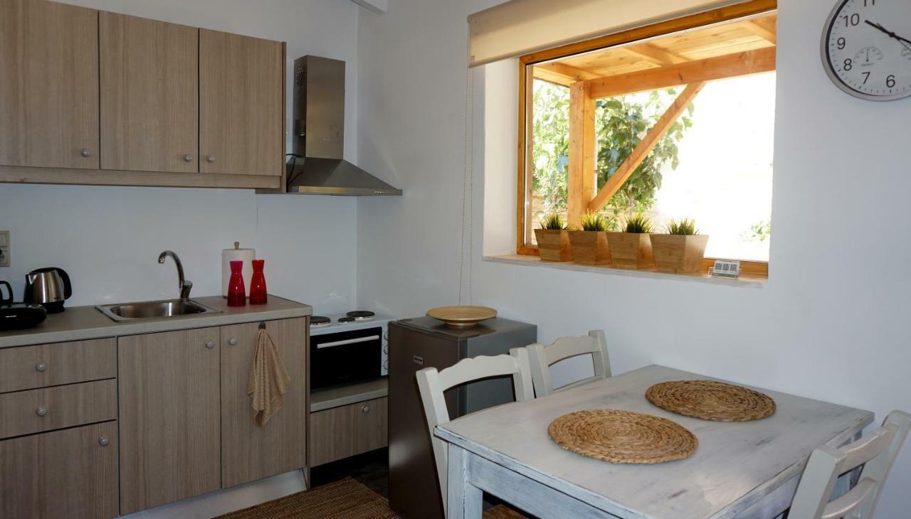 Studio Panagiota - Oasis Holiday Houses Kokkinos Pirgos Exterior foto